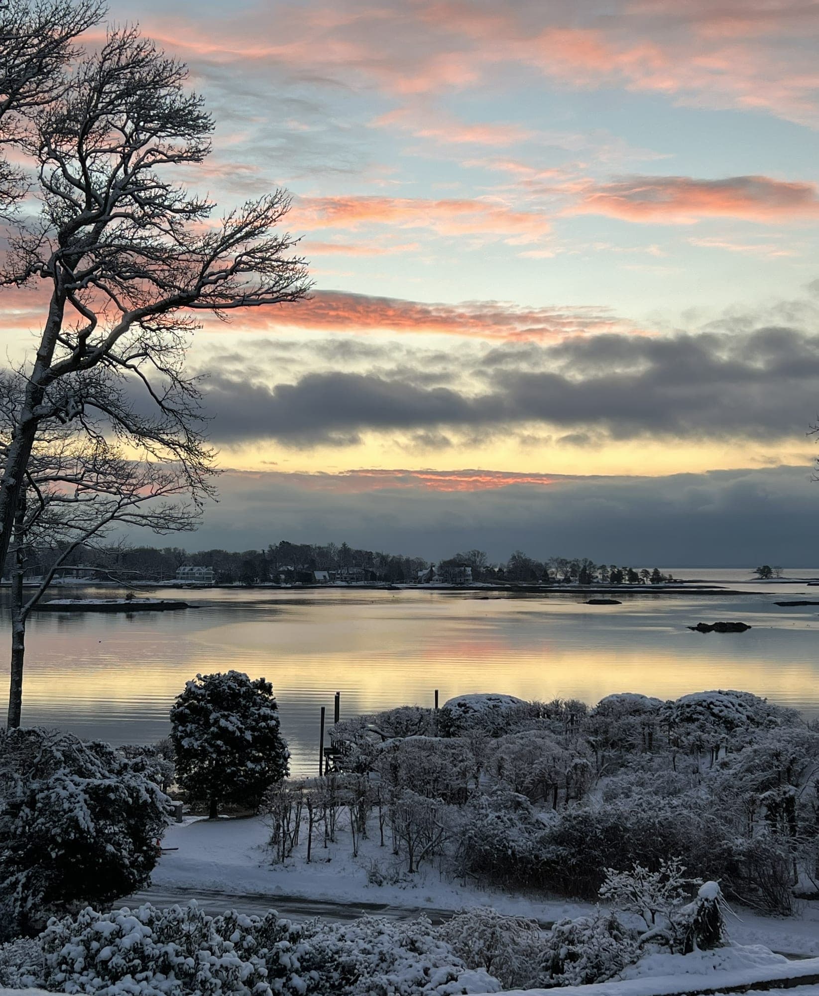 Salem Straits neighborhood photo