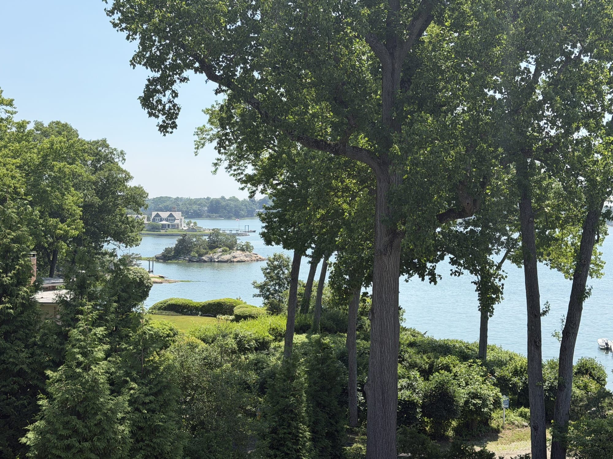 Salem Straits neighborhood photo